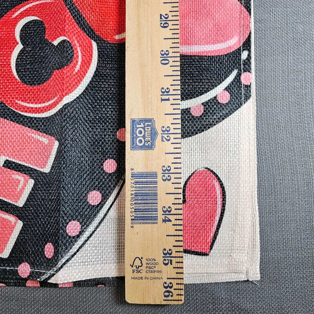 Mouse Ears  Valentines Day Table Runner Love‎ XOXO Hearts 13x72 NEW